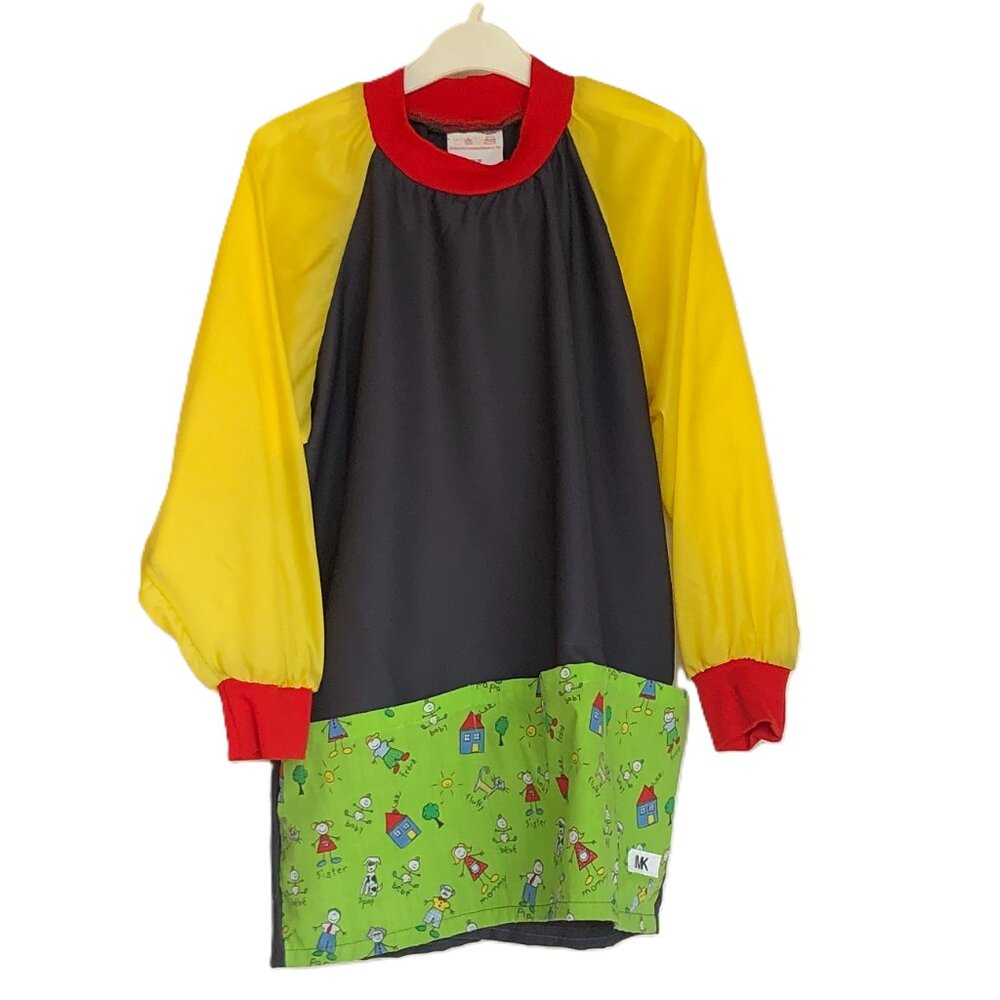 NWT Kid Long Sleeve Craft Smock Apron w/3 Pockets Made in Quebec by Creation MK